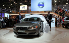  Volvo  Infiniti 