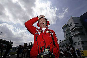  .    grandprix.com