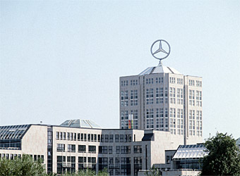 - DaimlerChrysler