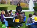 Мишель Обама научит зрителей "Улицы Сезам" сажать огурцы и лук