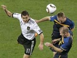   ,     4:0   ,   D