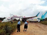        Boeing 737-800,  Caribbean Airlines