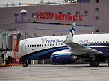       Boeing 737-800,   Y7-405  -