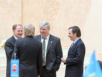     -.     assembly.spb.ru
