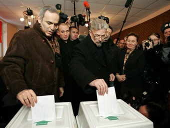  " "        .  AFP