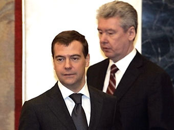         .  AFP