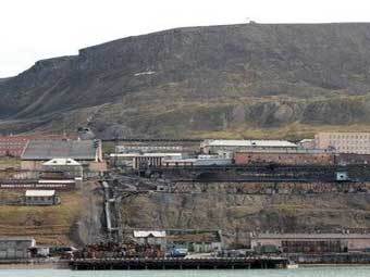 .  Rolf Stange  : www.spitzbergen.de