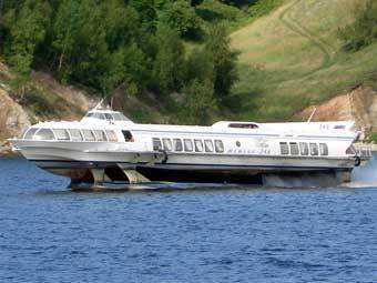  "".   : www.riverfleet.ru