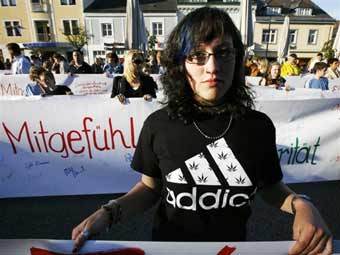         .  AFP