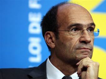  ,  AFP