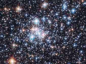   NGC 290.    hubblesite.org