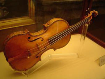 C  .    stradivariusviolins.org
