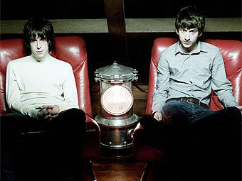 The Last Shadow Puppets.     