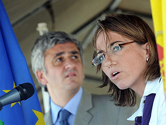     ,  ©AFP