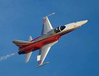 F-5 Tiger II  .    flickr.com