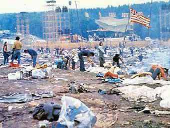    "-69".    woodstock69.com