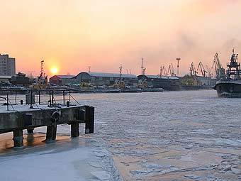     -.    seaport.spb.ru