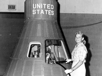   (Jerrie Cobb),   ,         1950- .  NASA 