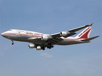   Air India.   Arpingstone   wikipedia.org