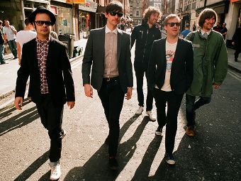 Kaiser Chiefs.    