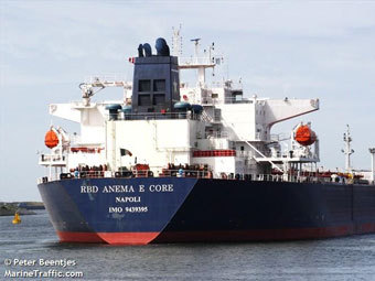 "  ".    marinetraffic.com 