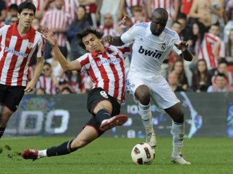   "" - ""  -2010/11.  ©AFP