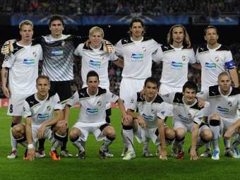  ""     "" (19 ).  ©AFP