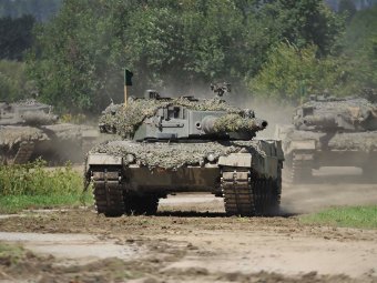 Leopard 2A4   .    bmlv.gv.at