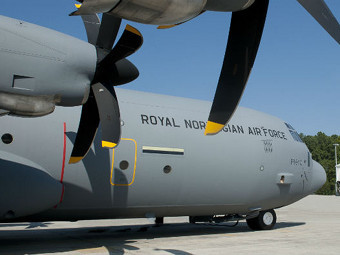C-130J Hercules  .  - Lockheed Martin