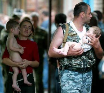  Reuters   